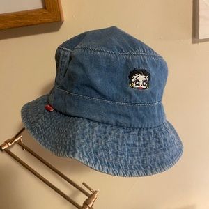 Supreme Betty Boop denim bucket hat small/medium
